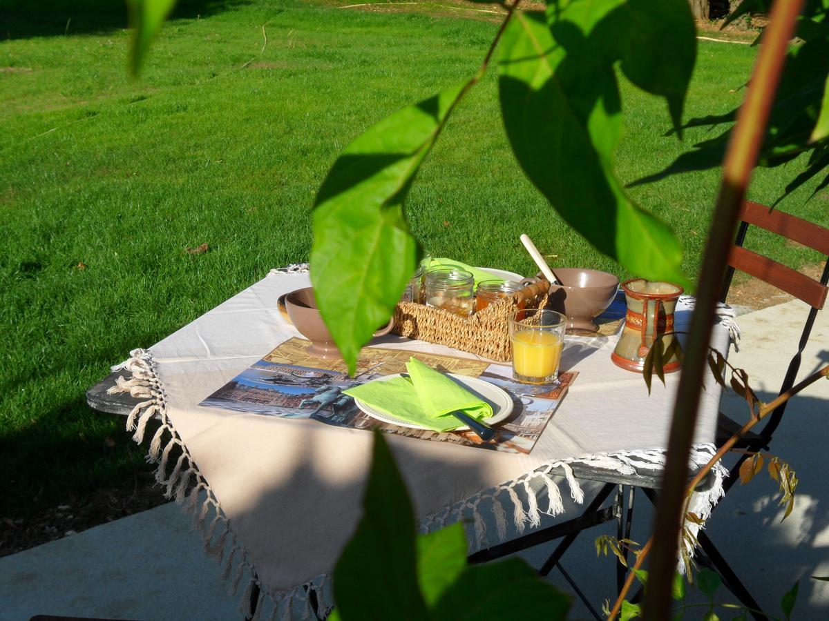 Maison Prairie Bonheur Bed and Breakfast Magny-les-Hameaux Esterno foto